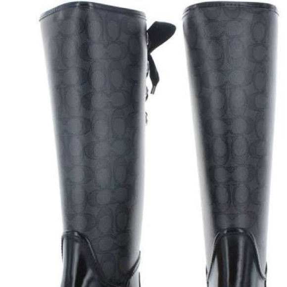 COACH TRISTEE BLACK SMOKE SIGNATURE LOGO - Picture 3 of 5